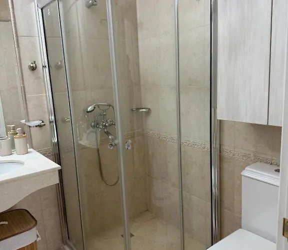 Flores Garden Pool & Sea View *